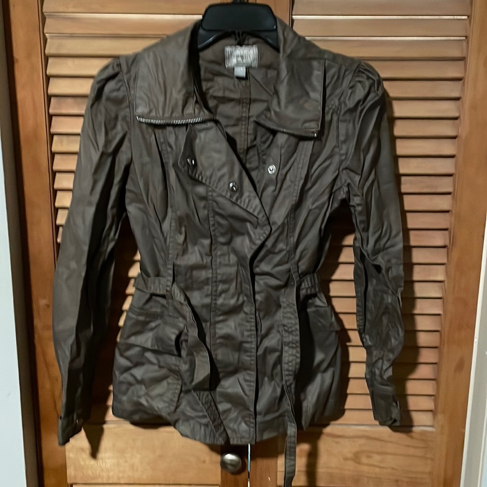 converse grayish-brown light jacket, size XS